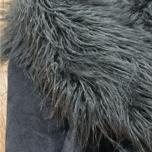 Diesel coat for sale real fur (sheep) - Picture 3 of 3